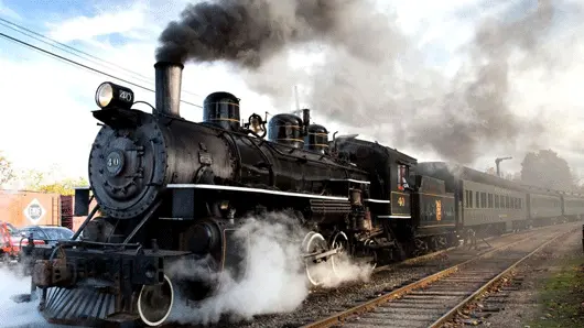 locomotora y vagones de un tren de vapor